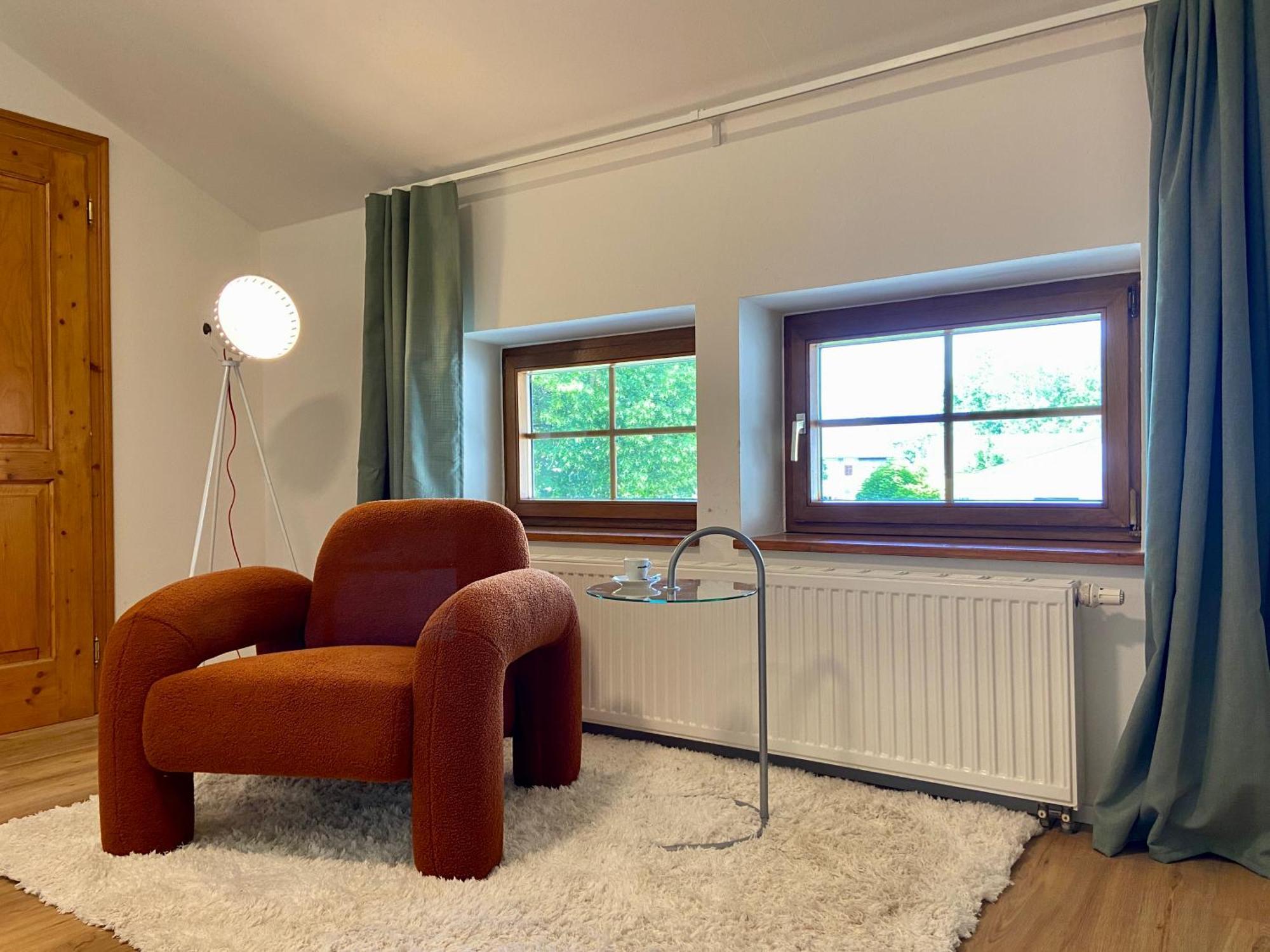 גמונדן Baeckerhaus - Wohnung Mit Pool Und Garten מראה חיצוני תמונה