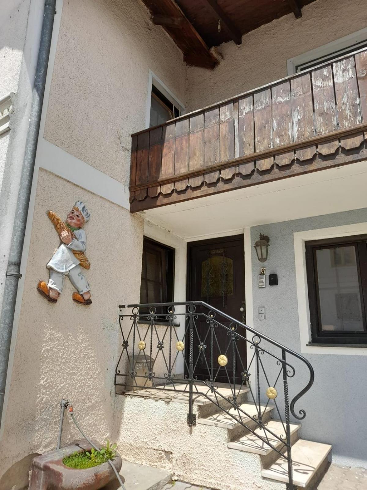 גמונדן Baeckerhaus - Wohnung Mit Pool Und Garten מראה חיצוני תמונה