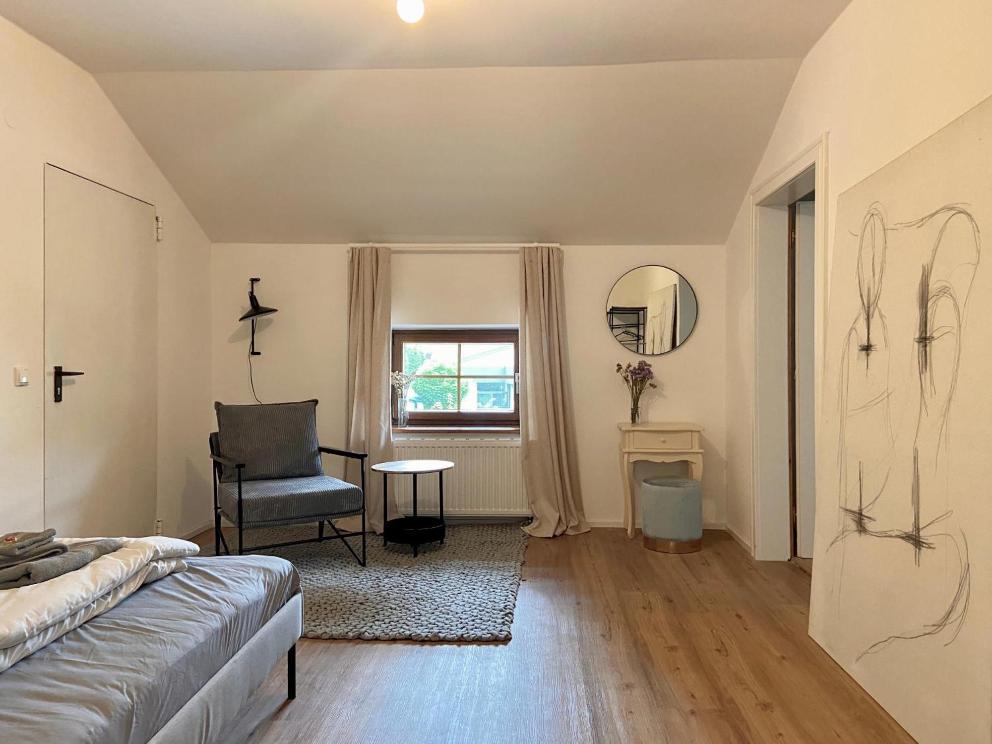 גמונדן Baeckerhaus - Wohnung Mit Pool Und Garten מראה חיצוני תמונה